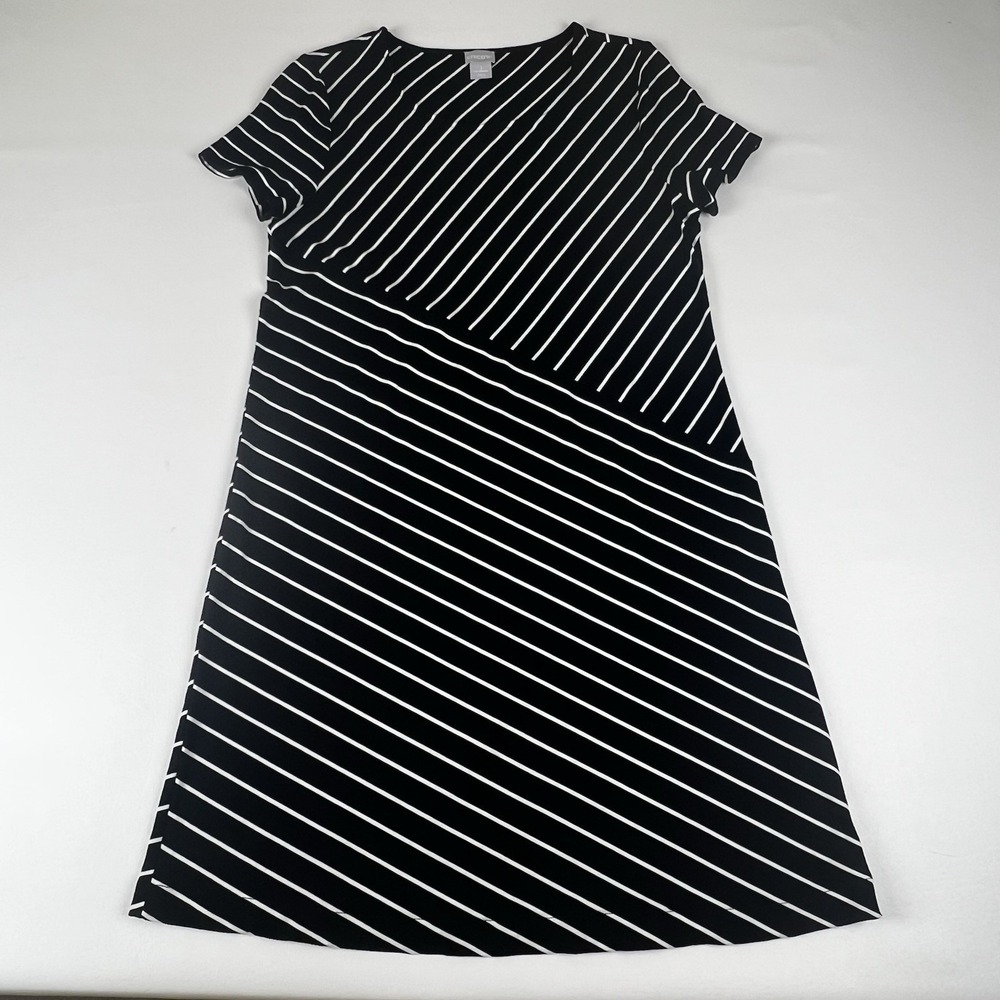 Chicos Black White Diagonal Stripe A-Line Dress Short Sleeve Size 1 M 8 Stretch